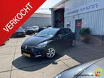 Renault Clio 0.9 TCe Limited, Voorwielaandrijving, 898 cc, Stof, Euro 6