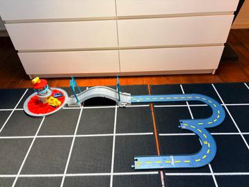 Paw Patrol Uitkijktoren Racebaan beschikbaar voor biedingen