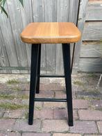 Houten barkruk, 60 tot 90 cm, Ophalen of Verzenden, Zo goed als nieuw, 1 kruk