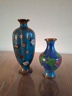 Twee Chinese Cloisonné Vaasjes, Antiek en Kunst, Ophalen of Verzenden