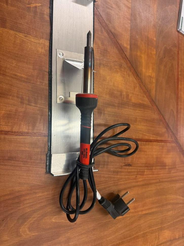weller soldeerbout wlir 6023c inclusief standaard €20,00, Doe-het-zelf en Verbouw, Gereedschap | Lasapparaten, Zo goed als nieuw