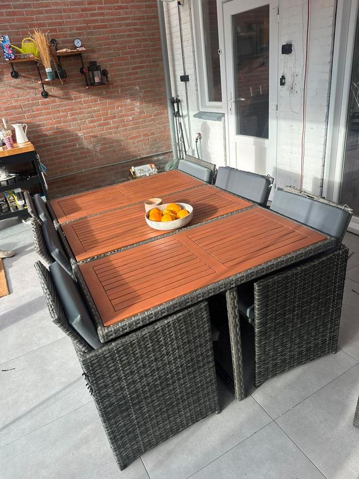 (Buiten)tafel, Tuin en Terras, Tuinsets en Loungesets, Zo goed als nieuw, Ophalen