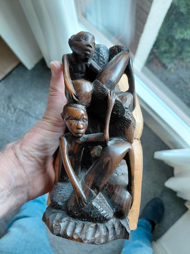 Afrikaans Houtsnijwerk Beeld -  coromandel hout, Antiek en Kunst, Kunst | Beelden en Houtsnijwerken, Ophalen of Verzenden