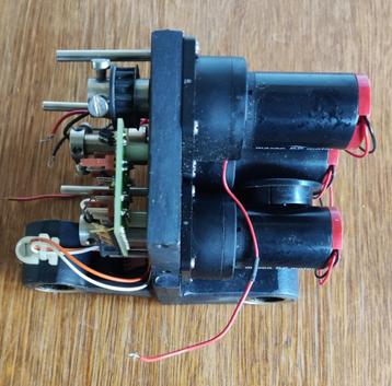 Maxon DC motor 2028,945-62.131-025 n  F Y beschikbaar voor biedingen