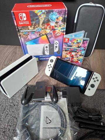 Nintendo Switch OLED 2024 NIEUWSTAAT + Mario Kart beschikbaar voor biedingen
