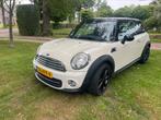 Mini Cooper 1.6 uit 2011 (special edition), Voorwielaandrijving, 4 cilinders, 4 stoelen, Origineel Nederlands