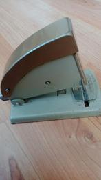 Oude Zenith nietmachine type 520E, Ophalen of Verzenden