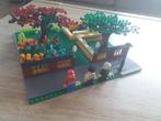 Lego Moc Modular park met 4 fietsen , baseplate , 3 figuren., Ophalen of Verzenden, Zo goed als nieuw
