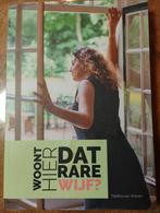 Woont hier dat rare wijf? - Tabitha van Wieren, Ophalen of Verzenden, Zo goed als nieuw, Tabitha van Wieren
