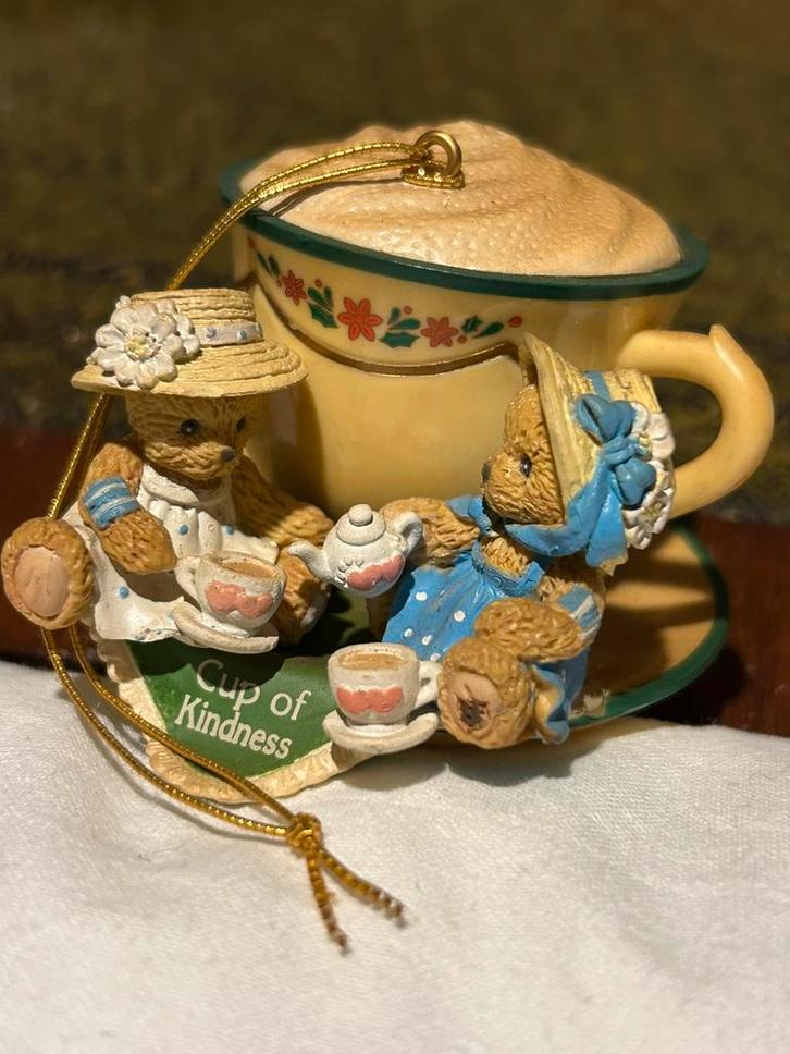 Vintage Cherished teddybear ornament 1998, Verzamelen, Beren en Cherished Teddies, Zo goed als nieuw, Beeldje, Cherished Teddies