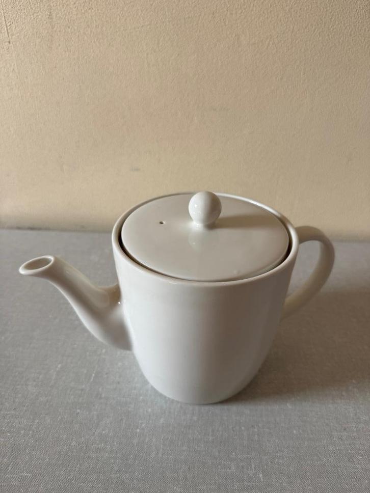 Z.G.A.N. porseleinen theepot van PICKWICK   1,5 Liter, Huis en Inrichting, Keuken | Servies, Zo goed als nieuw, Overige typen