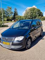 Volkswagen Touran 1.4 TSI Trendline, Stof, 4 cilinders, 1553 kg, Zwart