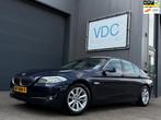 BMW 5-serie 520i Executive | Automaat | Xenon | Navigatie, Automaat, Euro 5, Gebruikt, Zwart