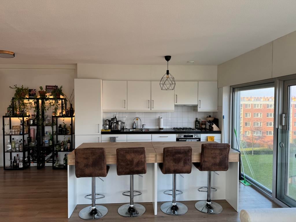 Keukeneiland / eettafel met barfunctie + 4 barkrukken, Huis en Inrichting, Keuken | Keukenelementen, Ophalen, 200 cm of meer, 75 cm of meer