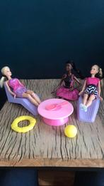 Barbie ligbedjes jaren 80-90 met Barbies, Overige typen, Ophalen of Verzenden, Zo goed als nieuw