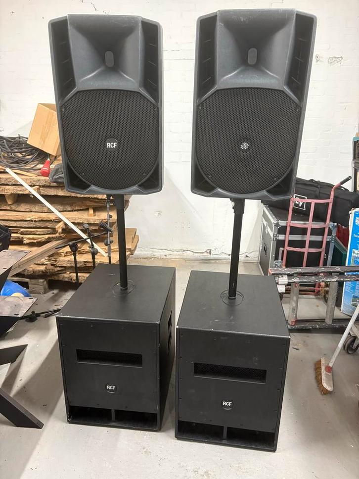 RCF PA set met actieve speakers, Muziek en Instrumenten, Versterkers | Keyboard, Monitor en PA, Gebruikt, 1000 watt of meer, Ophalen of Verzenden