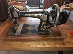 Antieke Naumann naaimachine met houten kap ware blikvanger, Antiek en Kunst, Antiek | Naaimachines, Ophalen