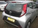 motorkap, deur, scherm, spatbord, led licht ,toyota aygo, Ophalen, Links, Toyota, Spatbord
