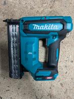 Makita fn001G brad tacker, Doe-het-zelf en Verbouw, Gereedschap | Overige machines, Ophalen, Nieuw
