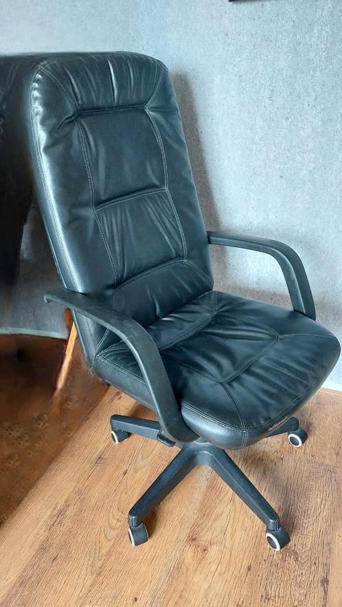Bureaustoel zwart, Huis en Inrichting, Bureaustoelen, Gebruikt, Zwart, Ophalen