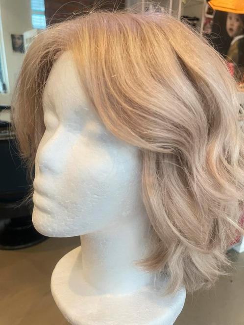 Haarwerk/pruik Pretty Luxe  human virgin hair, Sieraden, Tassen en Uiterlijk, Uiterlijk | Haarverzorging, Nieuw, Pruik of Haarverlenging
