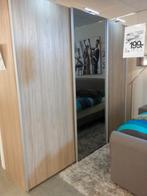 Grote kledingkast met spiegeldeur - zilver eiken, Huis en Inrichting, Kasten | Kledingkasten, Ophalen