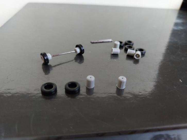 MTHO - assen/banden set (11153), Hobby en Vrije tijd, Modeltreinen | H0, Gebruikt, Overige typen, Gelijkstroom, Overige merken