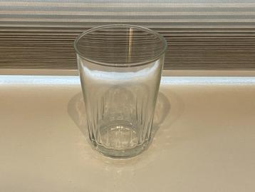 C744 Vintage glas van Betuwe Tweedrank beschikbaar voor biedingen
