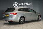 Toyota Avensis Wagon 2.0 D-4D Business + TREKHAAK / CAMERA /, Te koop, Zilver of Grijs, Geïmporteerd, 5 stoelen