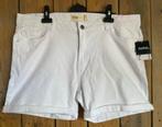 Nieuwe witte short Janina maat 46, Nieuw, Ophalen of Verzenden, Maat 46/48 (XL) of groter