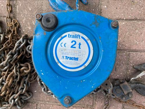 Tractel Tralift Handkettingtakel 2 Ton, Doe-het-zelf en Verbouw, Lieren en Takels, Gebruikt, Handmatig, Ophalen