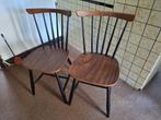 2 tapiovaari pastoe stijl spijlen stoelen vintage, Huis en Inrichting, Stoelen, Ophalen, Gebruikt, Hout, Twee