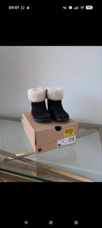 Ugg Maat 22 - Leuke winterlaarsjes voor de kleintjes!, Kinderen en Baby's, Ophalen of Verzenden, Zo goed als nieuw