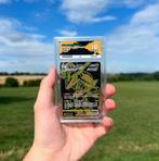 Rayquaza VMAX  TG29, Ophalen of Verzenden, Zo goed als nieuw