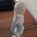 Oud mooi VAGA beeldje porselein, Ophalen of Verzenden