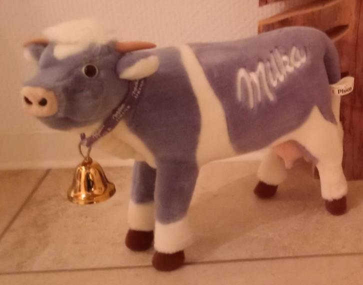 Milka pluche koe 1990, Kinderen en Baby's, Speelgoed | Knuffels en Pluche, Zo goed als nieuw, Koe, Ophalen of Verzenden