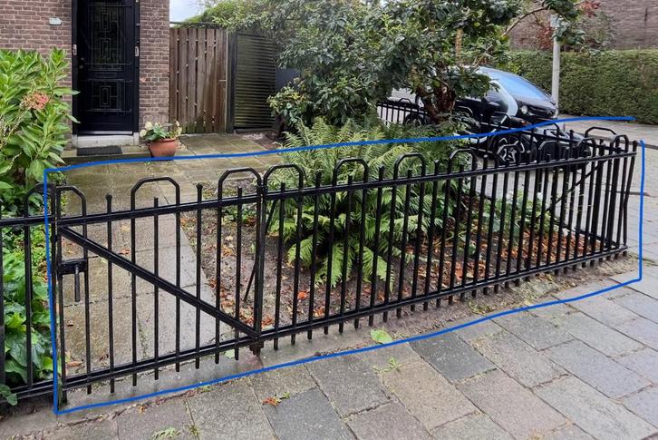 Antiek smeedijzeren tuinhek uit 1925 (ca 400cm), Tuin en Terras, Tuinhekken en Hekwerk, Gebruikt, Sierhekwerk, IJzer, Met poort