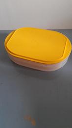 Vleeswaren doos geel en blauw. Tupperware, Ophalen of Verzenden, Gebruikt, Blauw