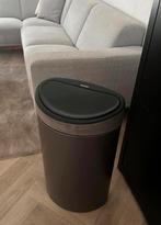 Brabantia prullenbak, Huis en Inrichting, Woonaccessoires | Prullenbakken, Ophalen of Verzenden, Zo goed als nieuw, Rvs, 50 tot 75 cm