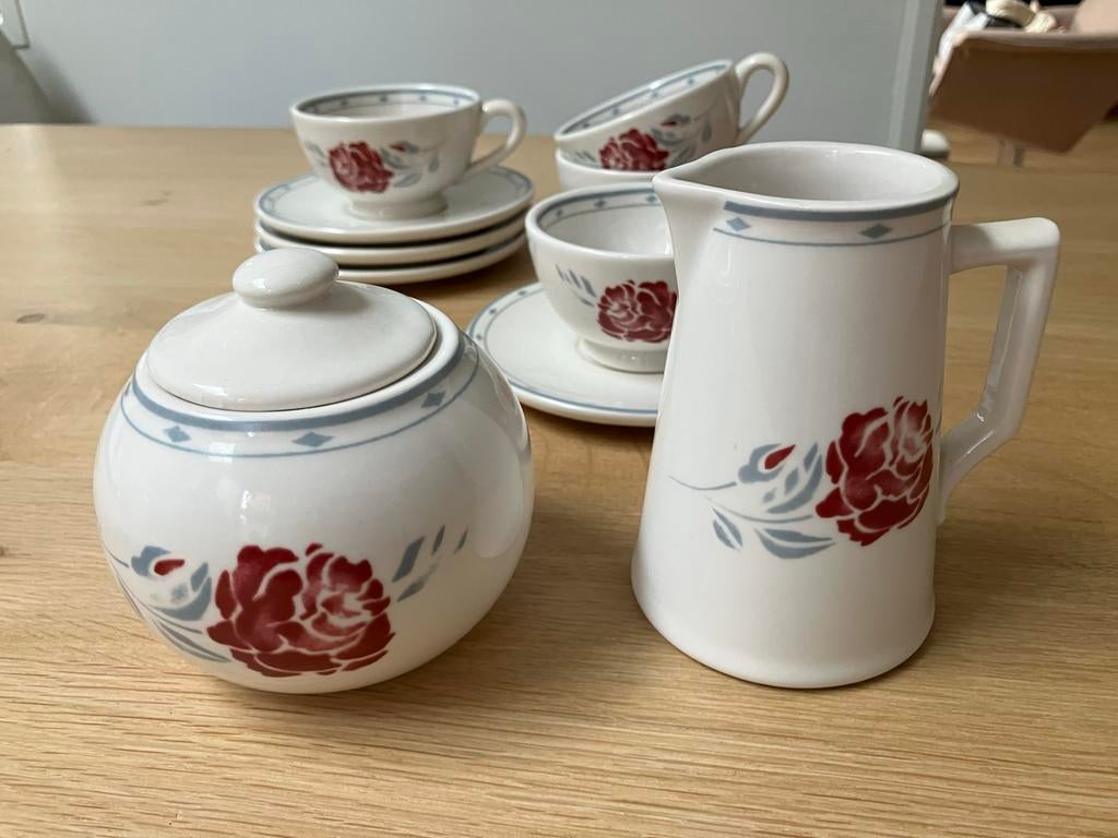 Frans Koffieservies Le Comptoir de Famille, Ophalen, Gebruikt, Overige stijlen, Kop(pen) en/of Schotel(s)