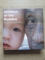 CHILDREN OF THE BUDDHA - Charlie Hilm   Boeddhisme in Birma, Fotografen, Ophalen of Verzenden, Zo goed als nieuw