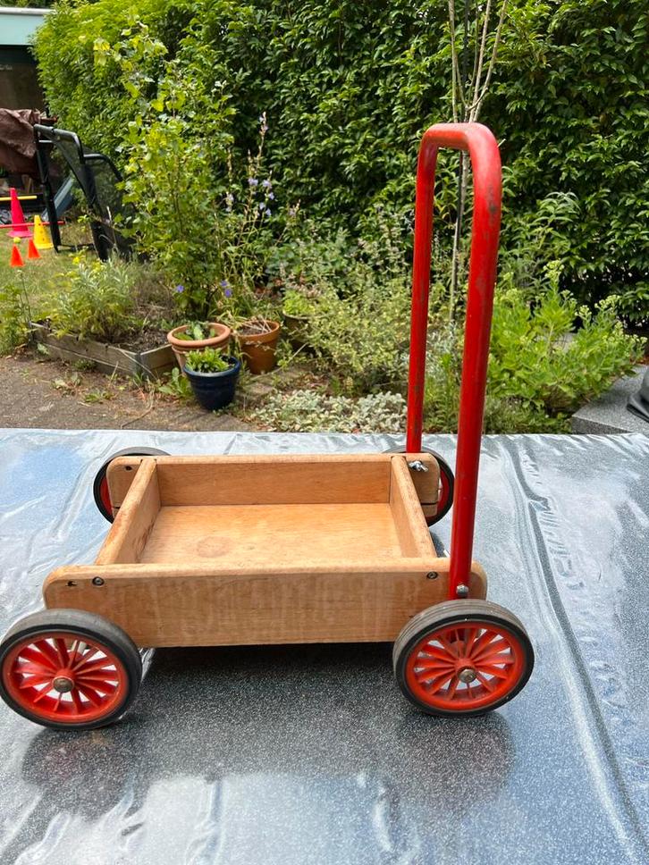 Houten loopkar vintage jaren 70, Kinderen en Baby's, Speelgoed | Houten speelgoed, Gebruikt, Duw- of Trekspeelgoed, Ophalen