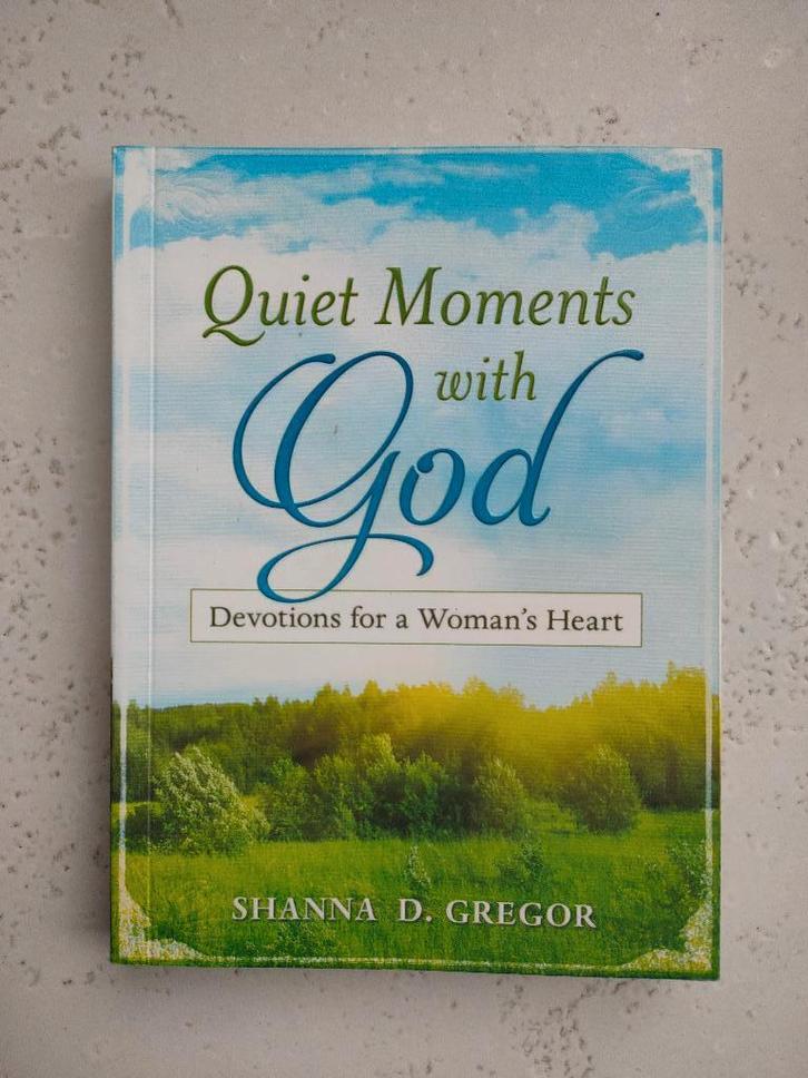 Quiet Moments with God: Devotions for a Woman's Heart, Boeken, Godsdienst en Theologie, Zo goed als nieuw, Christendom | Protestants