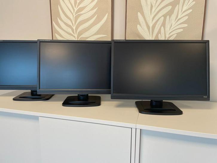 3 X monitor iiyama ProLite E2280HS, Computers en Software, Monitoren, Gebruikt, 60 Hz of minder, DVI, HDMI, VGA, Ingebouwde speakers