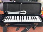 Main Student 32 melodica met draagtas, mondstuk en slang., Ophalen of Verzenden, Zo goed als nieuw, 61 toetsen