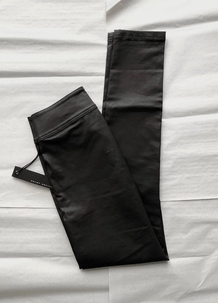 Nieuwe SARAH PACINI Broek mt 2 (M) Alléén Vandaag vóór € 49!, Kleding | Dames, Broeken en Pantalons, Nieuw, Maat 38/40 (M), Zwart