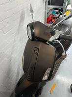 Vespa primavera, Fietsen en Brommers, Scooters | Vespa, Ophalen, Overige modellen, Zo goed als nieuw, Benzine