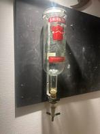 Smirnoff Fles met Muurbeugel en nondrip, Huis en Inrichting, Woonaccessoires | Wijnrekken, Gebruikt, Ophalen of Verzenden, Glas