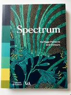 Ros Byam Shaw - Spectrum (Victoria and Albert Museum), Ophalen of Verzenden, Zo goed als nieuw, Ros Byam Shaw