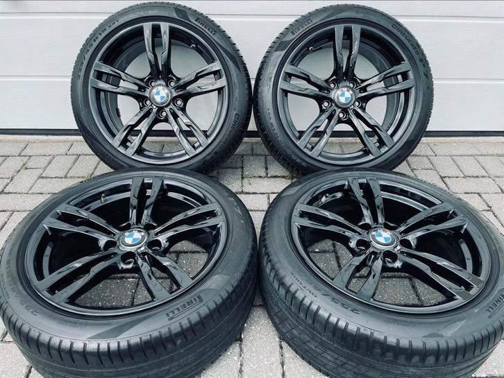 18 Inch Zwarte Originele BMW Breedset Velgen 225/45/18 5x120, Auto-onderdelen, Banden en Velgen, Banden en Velgen, Zomerbanden